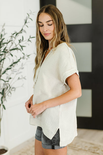 Basic Fade V-Neck Acid Wash Top in Sand Beige