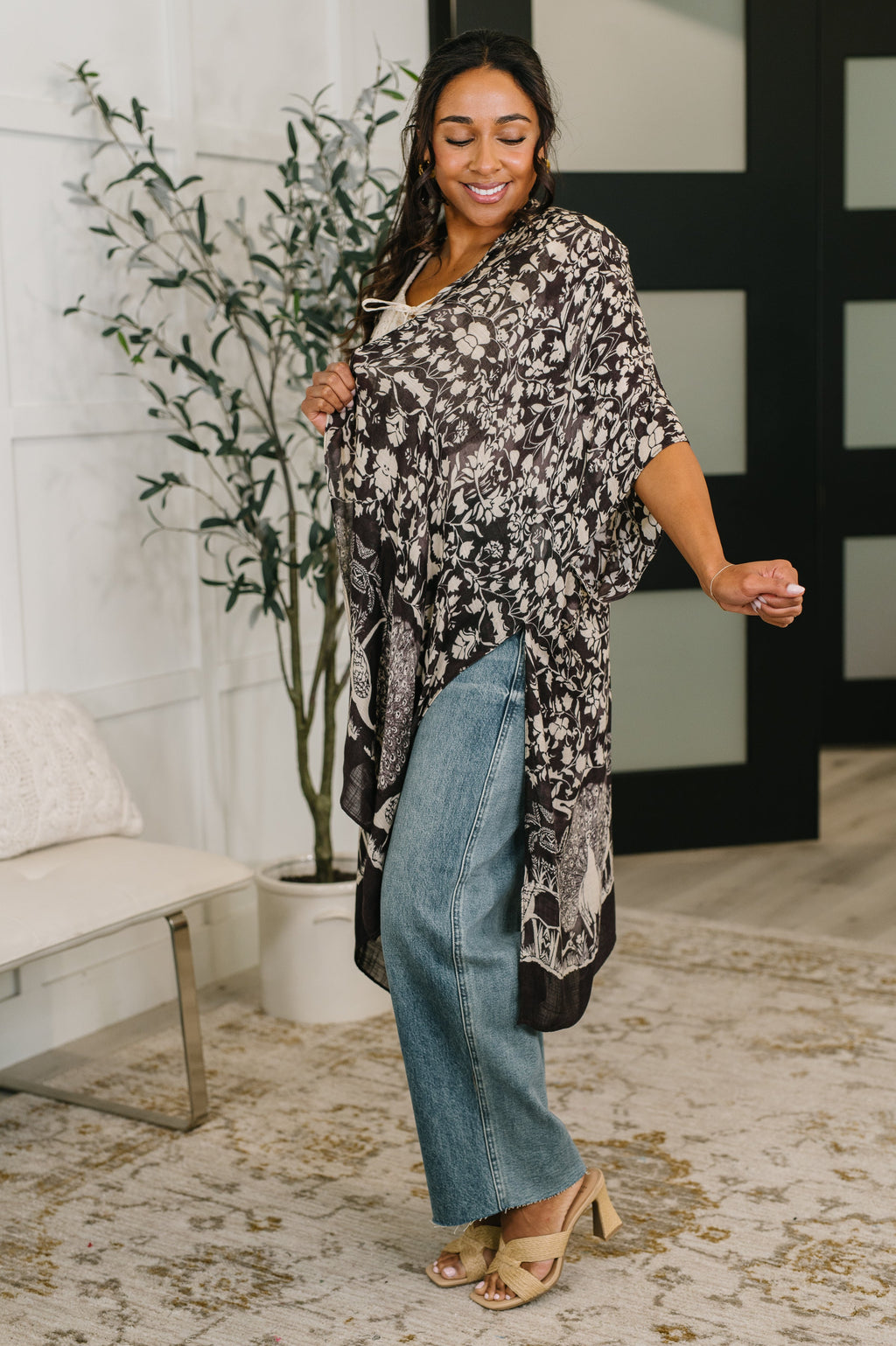 Bella Vida Open Front Floral Print Kimono