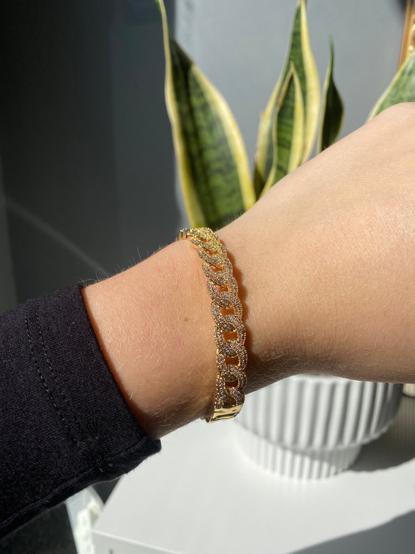 Clasping Bracelets & Bangles